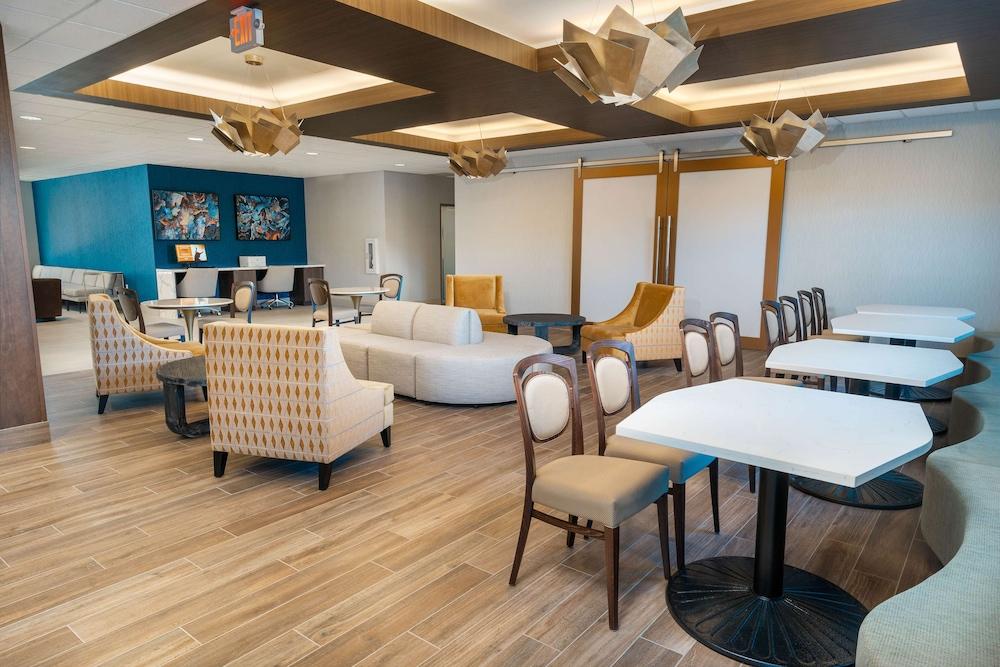 Hilton Garden Arundel Mills, Md Hotel